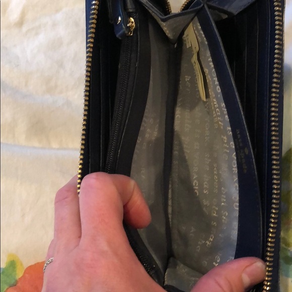 Kate Spade Patent ZIP Wallet - Picture 4 of 4